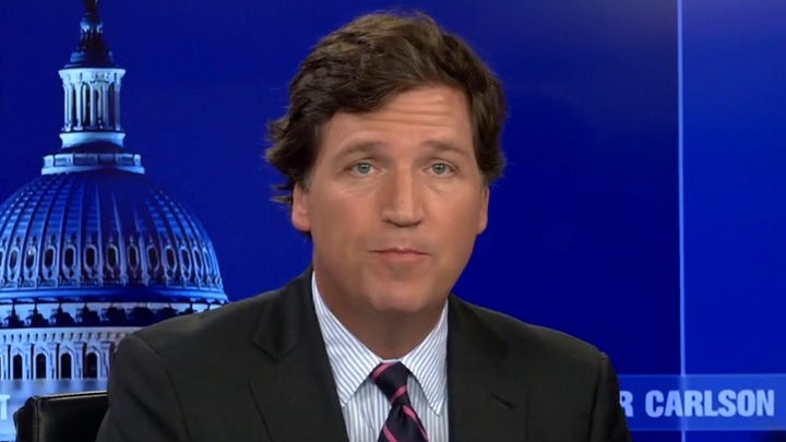 Tucker: Here comes Hillary