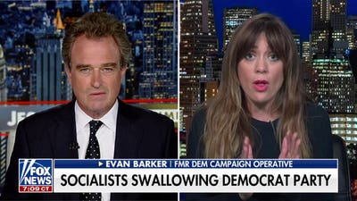 Sanders has been ‘dragged’ further left by his ‘message bearers’: Former Democratic campaign operative