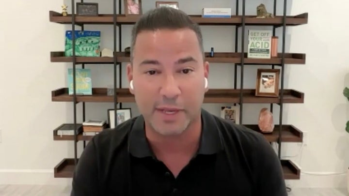 Acid reflux is becoming a ‘silent epidemic' among men — here's how to address it, says Dr. Daryl Gioffre