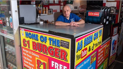 Owner reveals how he's kept a burger priced at $1.34 despite years of rising costs - Fox News