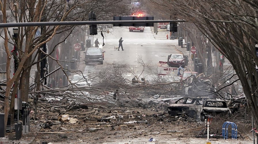 Former homicide detective: Details of the Nashville bombing are ‘very weird’