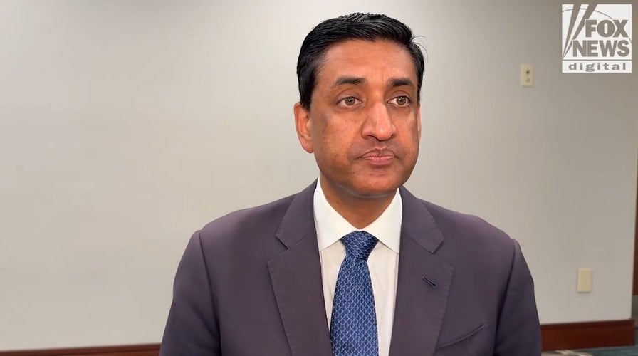 Reps. Khanna, Massie to hold press conference with Epstein victims
