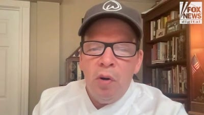 Wahlburgers chef says one ingredient swap changed Mark Wahlberg's reaction to family dish