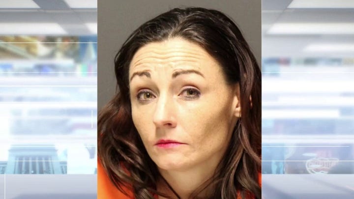 Former mayoral candidate, teen daughter accused of trying to kidnap newborn while posing as baby photographers
