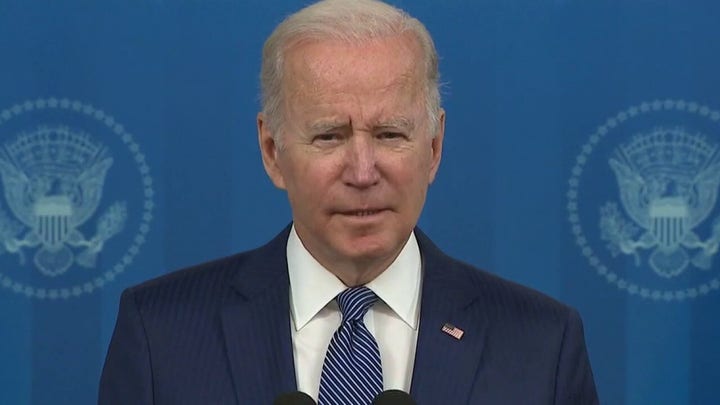 Omicron hits US as Biden faces judicial resistance over pandemic policies