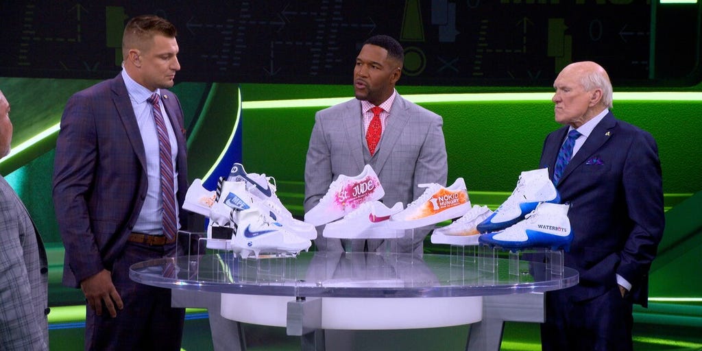 'FOX NFL Sunday' crew honors personal causes through My Cause My Cleats campaign