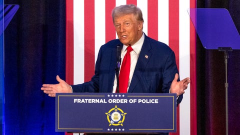 WATCH LIVE: Trump holds roundtable discussion with Fraternal Order of Police - Fox News