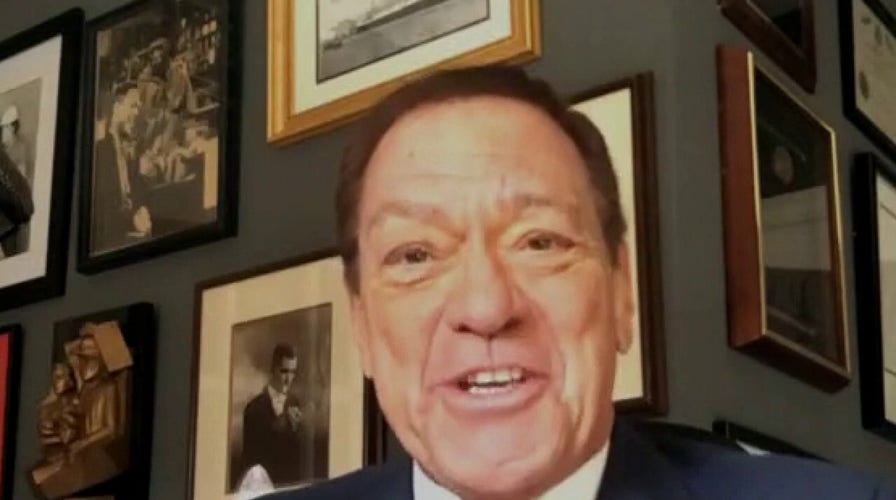 Joe Piscopo loves story about claims Hilaria Baldwin faked Spanish background