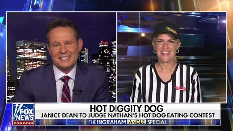 Hot dog eating contest judge settles debate