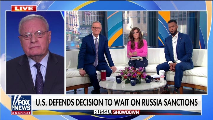 Lt. Gen. Keith Kellogg rips Biden's 'folly' strategy with Putin, says he 'appreciates strength'