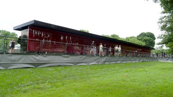USAA's Poppy Wall of Honor returns to National Mall for Memorial Day weekend