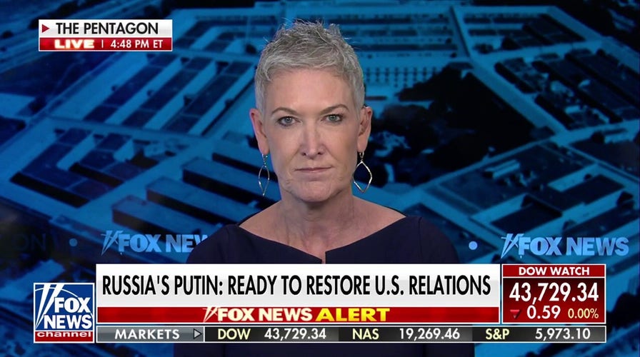 Putin felicita a Trump y expresa su disposición a resolver las relaciones con EEUU