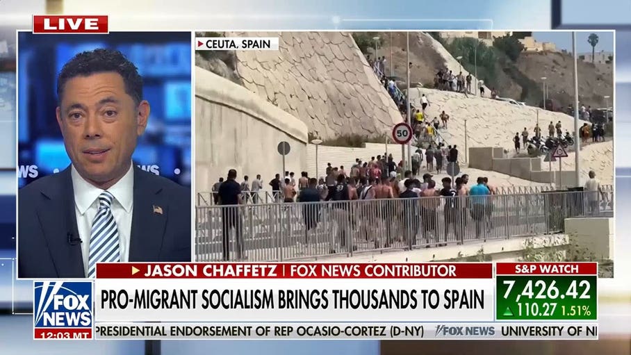 Pro-migrant socialism brings thousands to Spain