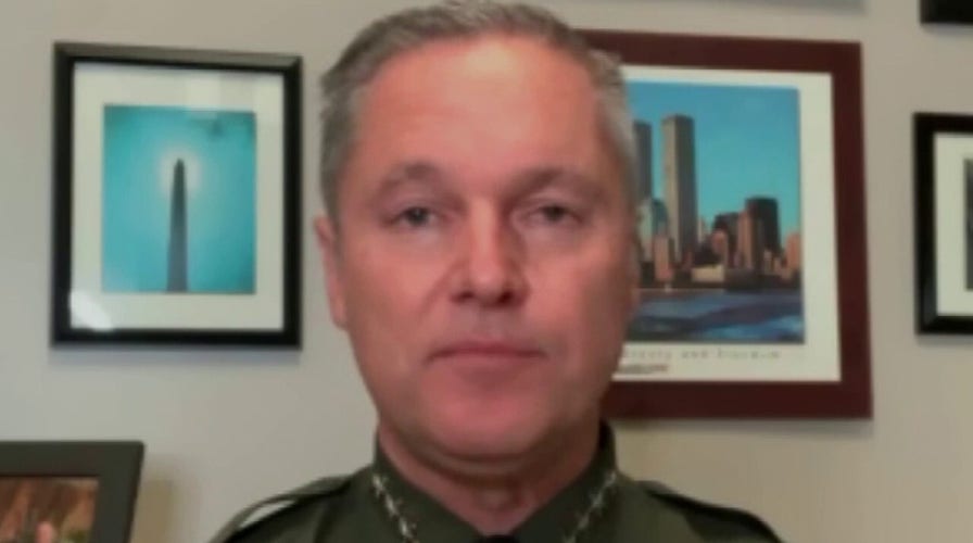 Orange County sheriff refuses to release 1,800 inmates after judge's order: 'Serious threat' to community