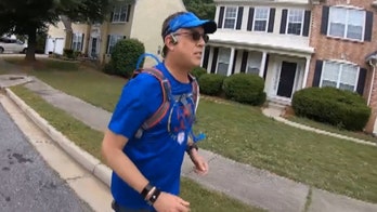 Georgia teacher running more than 50 miles to visit each student outside their homes