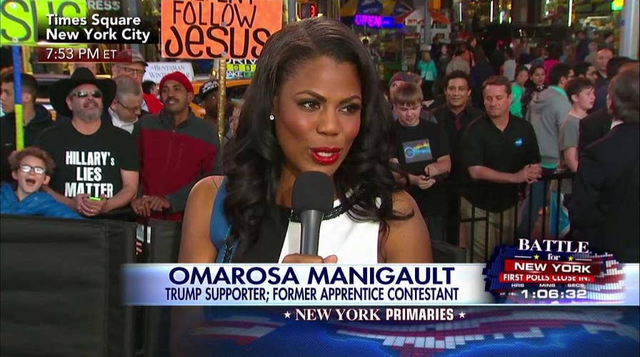041916_omarosa