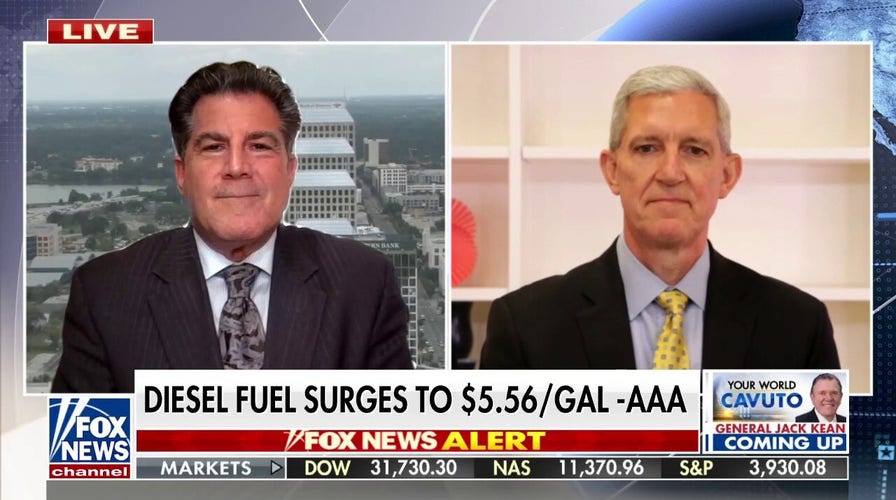 Oil prices crushing the consumer: Kaltbaum