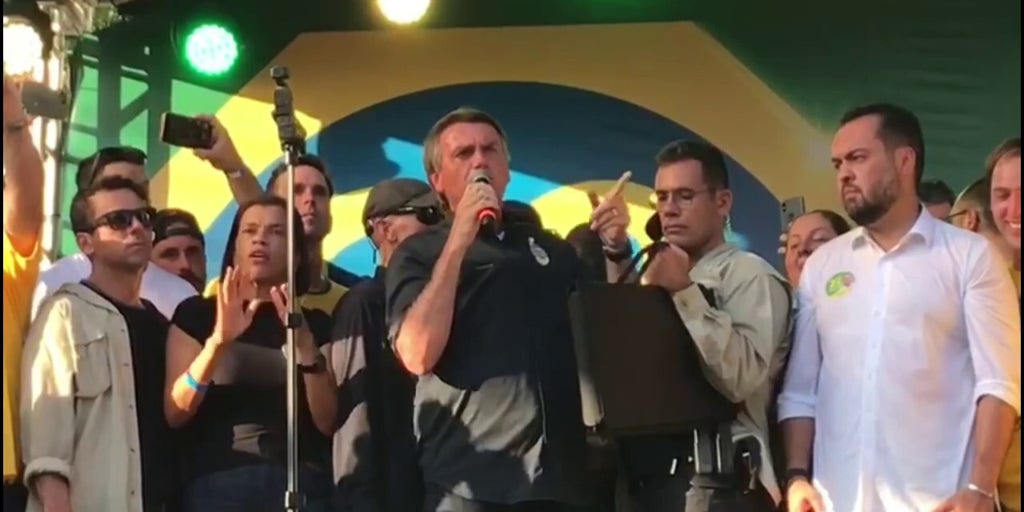 Brazilian President Bolsonaro Holds A Final Campaign Rally In Rio De ...