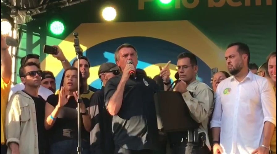 Watch: Brazilian President Bolsonaro holds a final campaign rally in Rio de Janeiro