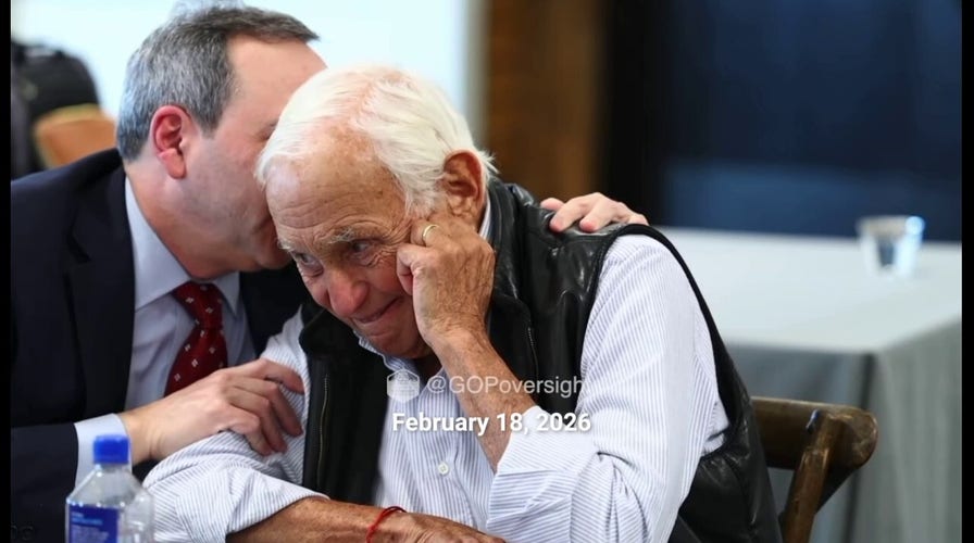 Ex-Victoria&rsquo;s Secret CEO testifies on links to Epstein