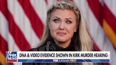 Erika Kirk reportedly comforts stranger during Robinson murder hearing