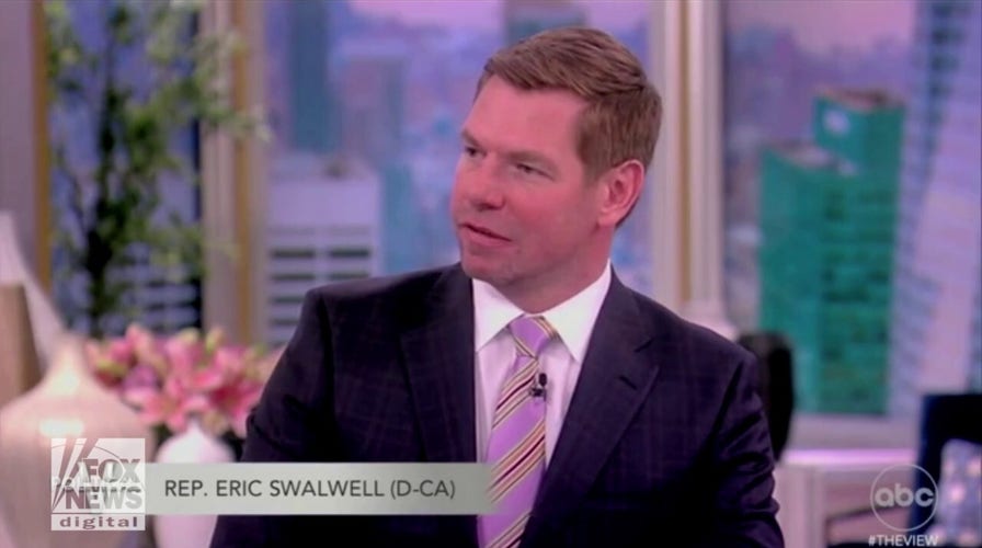 Rep. Swalwell says both Biden and Trump classified document cases should be treated 'the same'