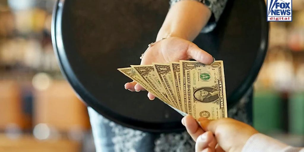 Restaurant operators embrace automatic tips as tournament crowds arrive in US
