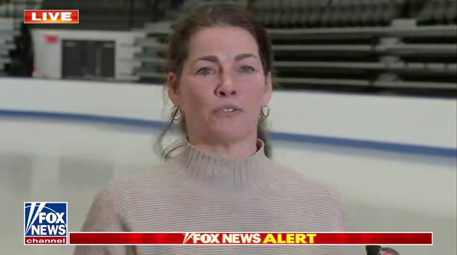 Tearful Nancy Kerrigan mourns members of skating community killed in DC plane crash