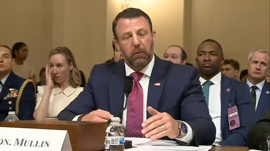 Mullin says primary border wall from Pacific to Gulf to be completed next year
