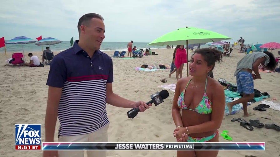 ‘Jesse Watters Primetime’ hits Jones Beach for a ‘battle of the sexes’