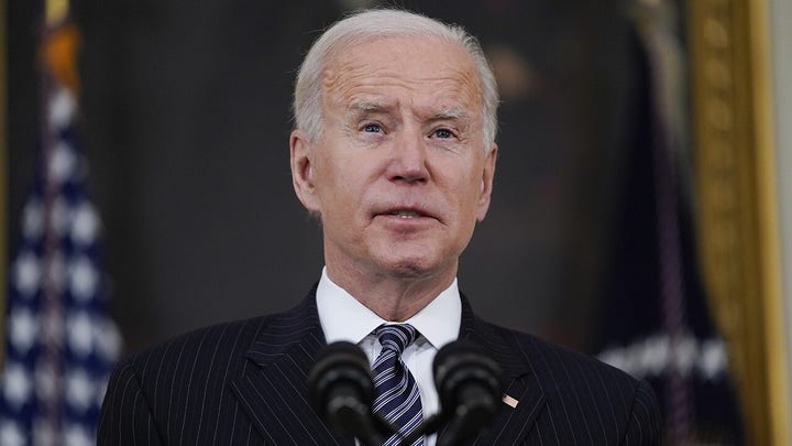 Kilmeade blasts Biden for ignoring press questions on Afghanistan