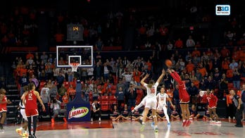 Illinois makes defensive stand to seal upset win over Maryland