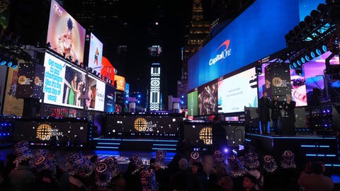WATCH LIVE: Times Square New Year’s Eve celebration ushers in 2026 - Fox Business Video