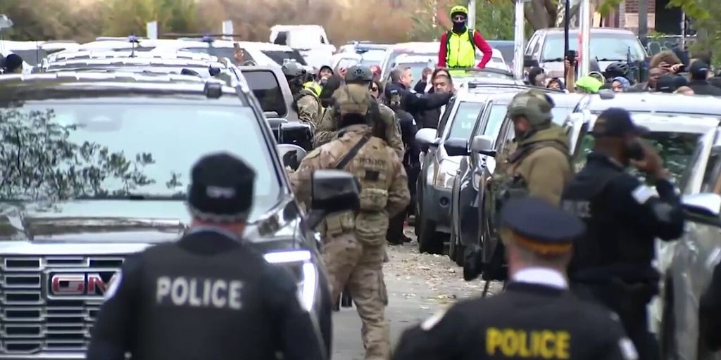 Chaos erupts in Chicago neighborhood after alleged shots fired at federal agents