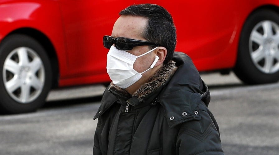 Federal health officials offer new guidance on public wearing masks