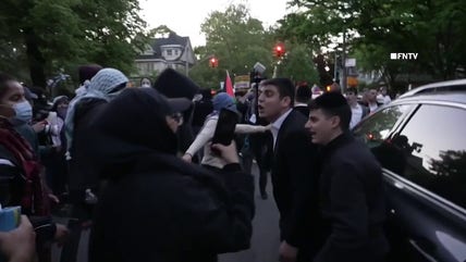 Anti-Israel mob clashes with Israel supporters at real estate expo