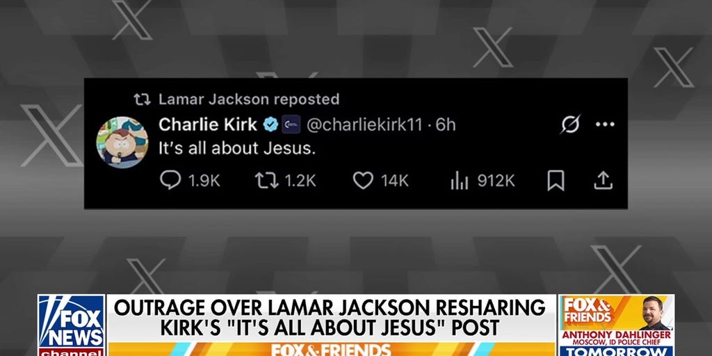 Charlie Kirk praises NFL star's 'courage and conviction' amid backlash over 'all about Jesus' retweet
