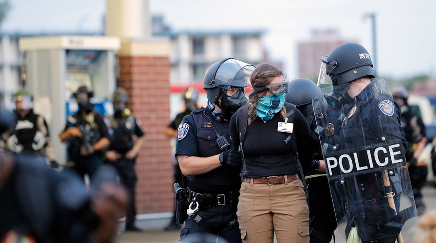 Unrest in Minnesota draws comparisons to Baltimore following death of Freddie Gray