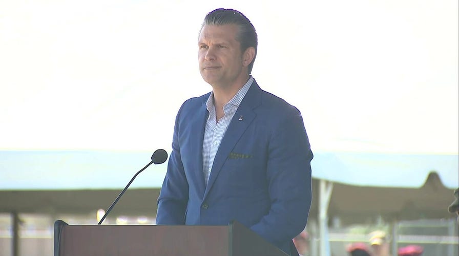 Defense secretary announces pay raise for paratroopers during Fort Bragg speech