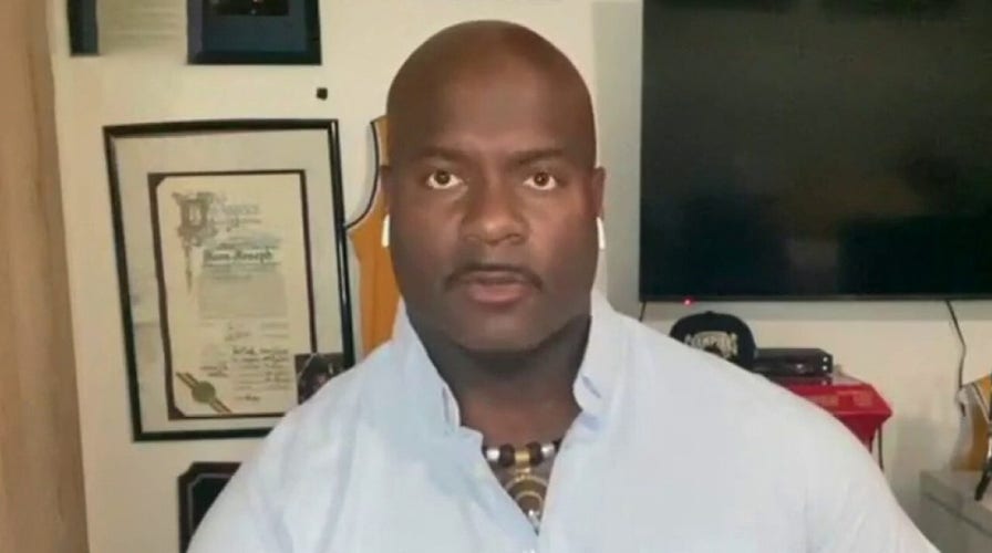 LAPD officer who requested meeting with LeBron James: 90% of what is said about police is just not true