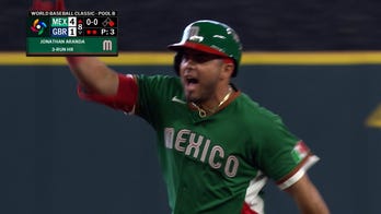 Mexico's Jonathan Aranda hits go-ahead three-run home run, taking lead over Great Britain