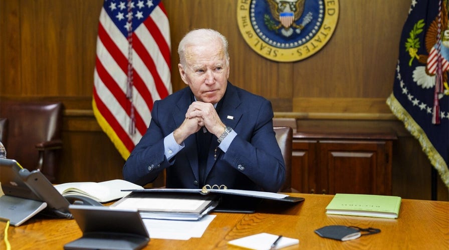 Biden faces pressure to target Russian gas