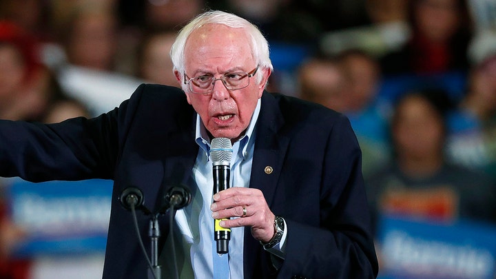 Sanders campaign says Bernie would go back to Obama's policies on Cuba