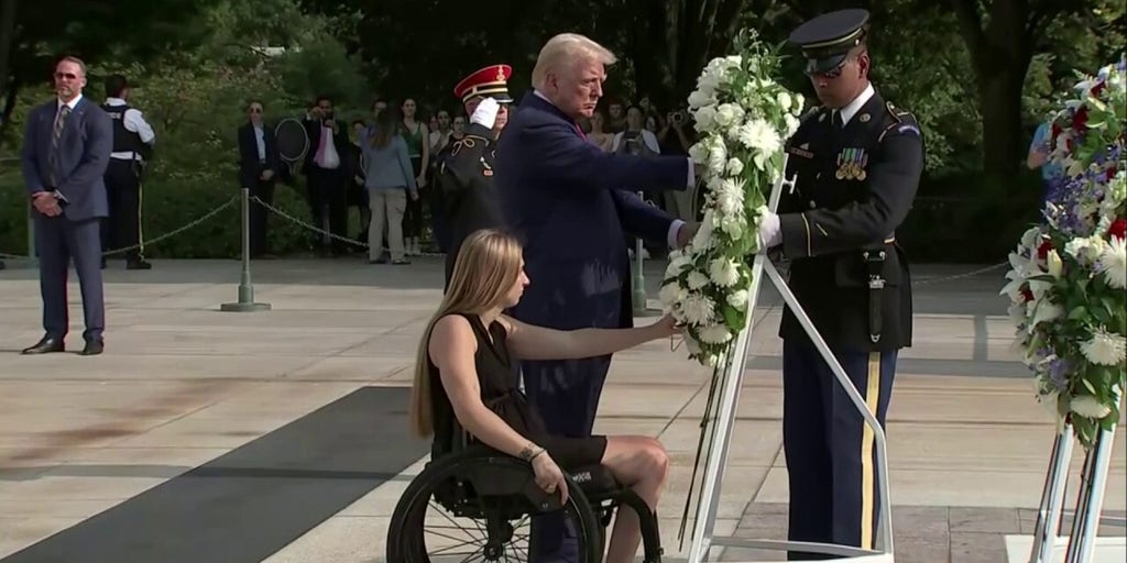 Trump lays wreathes at Arlington National Cemetery honoring 13 US service members killed at Abbey Gate bombing