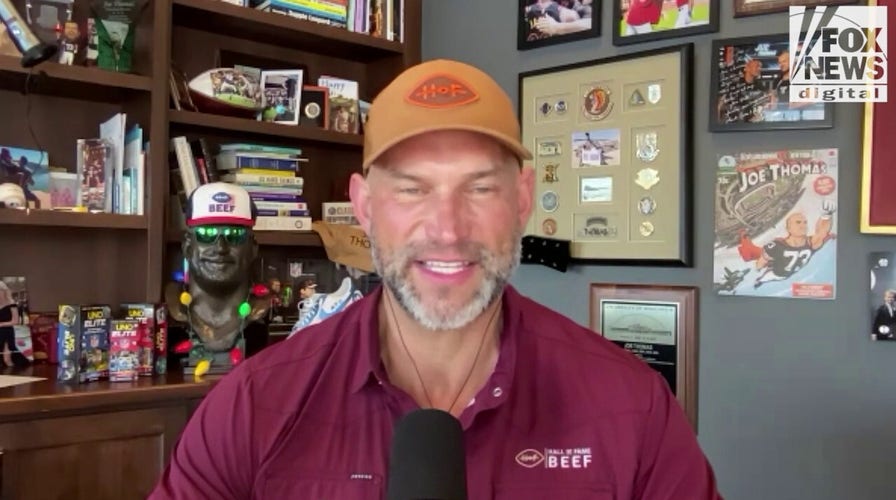 Browns legend Joe Thomas offers high praise to Myles Garrett