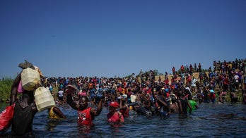Texas Mayor describes border as a 'clown show'