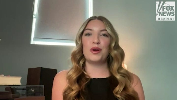 El director de Turning Point critica a una escuela cristiana por prohibir los grupos políticos después de que la organización se viera obligada a pasar a la clandestinidad.