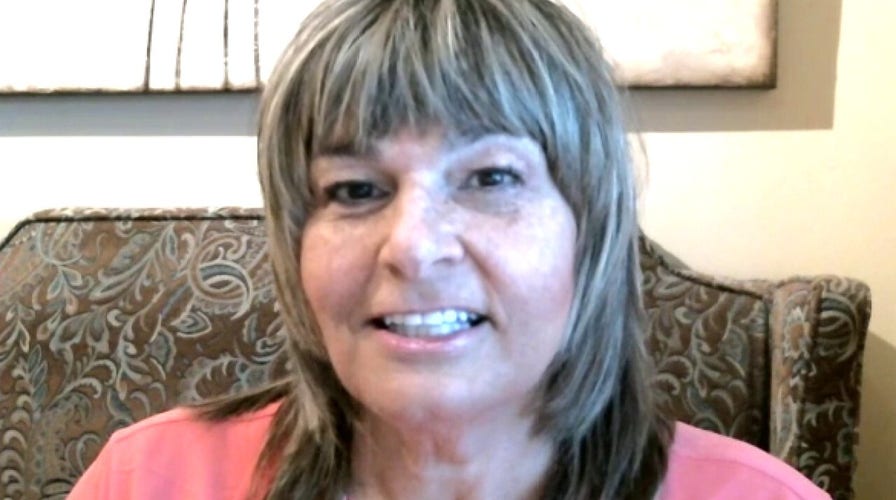 Minneapolis restaurant owner helping to feed workers, families amid pandemic 