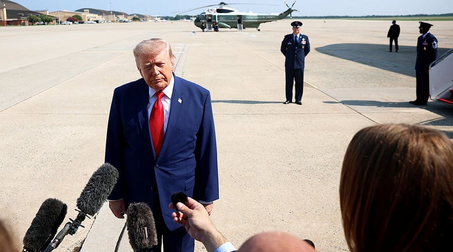 Trump speaks to reporters ahead of Tennessee campaign event