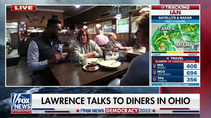 Lawrence Jones has breakfast with Ohio voters